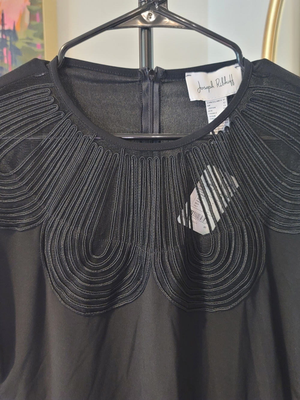 NWT JOSEPH RIBKOFF Black Pullover Top Decorative Neckline Detail Women's Size 10